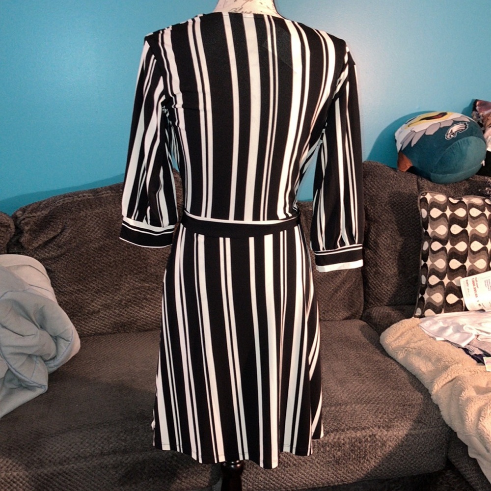 NWT H&M Striped Wrap Dress, Small - Picture 4 of 7
